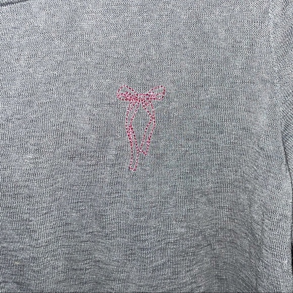 Victoria’s Secret Sequins Bow Lightweight Sweater - Picture 2 of 3